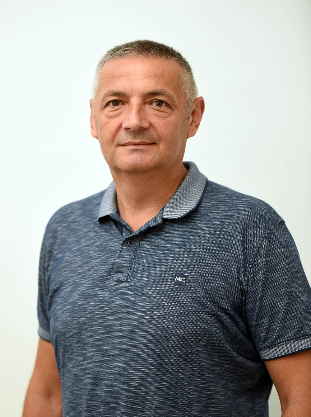 Милан Весковић